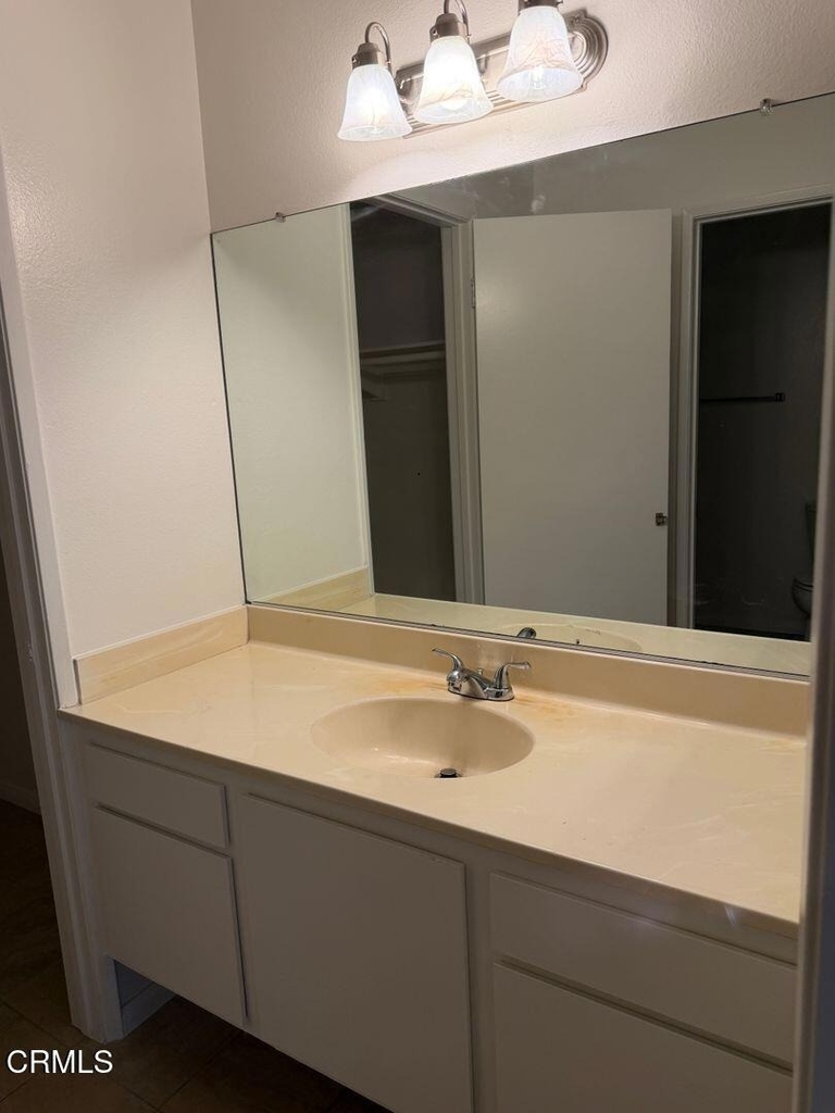 1205 Snipe Avenue - Photo 8