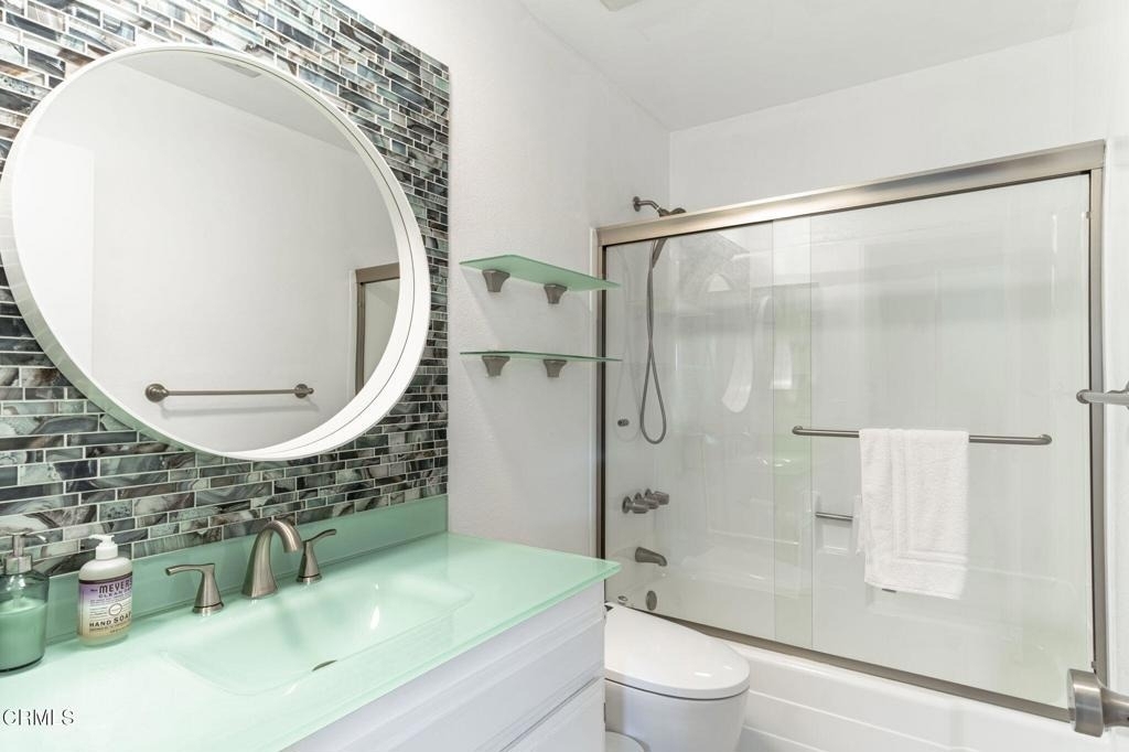1340 E Hillcrest Drive - Photo 5