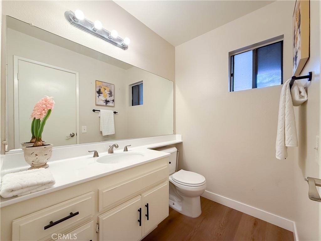 1034 E Romney Drive - Photo 13