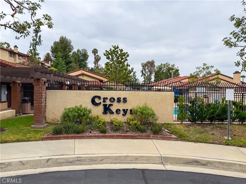 1034 E Romney Drive - Photo 50