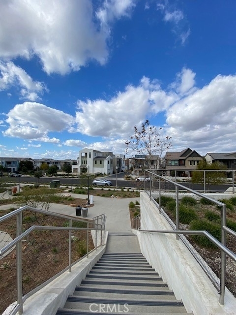 1055 Cadence - Photo 40