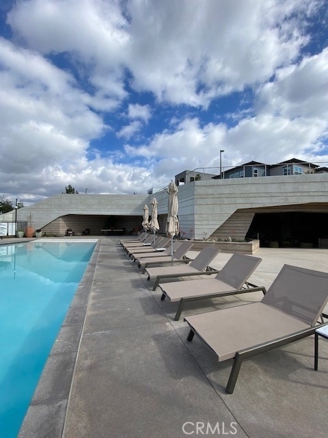 1055 Cadence - Photo 28