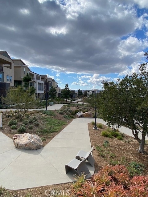 1055 Cadence - Photo 39