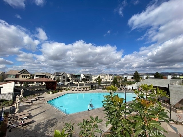 1055 Cadence - Photo 43