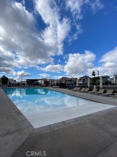 1055 Cadence - Photo 35