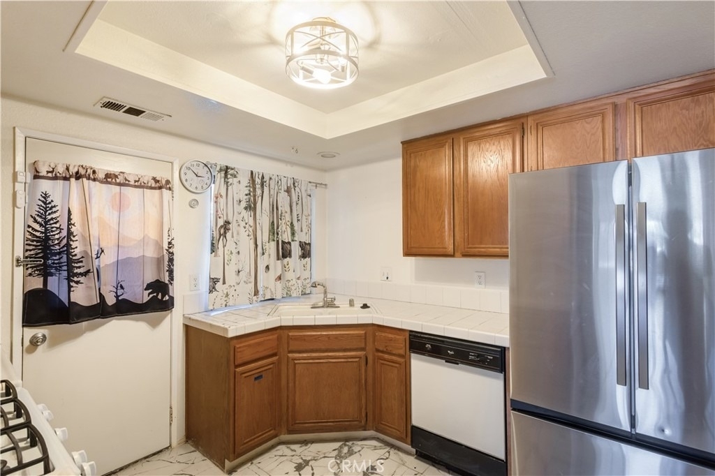 2750 La Paz - Photo 5