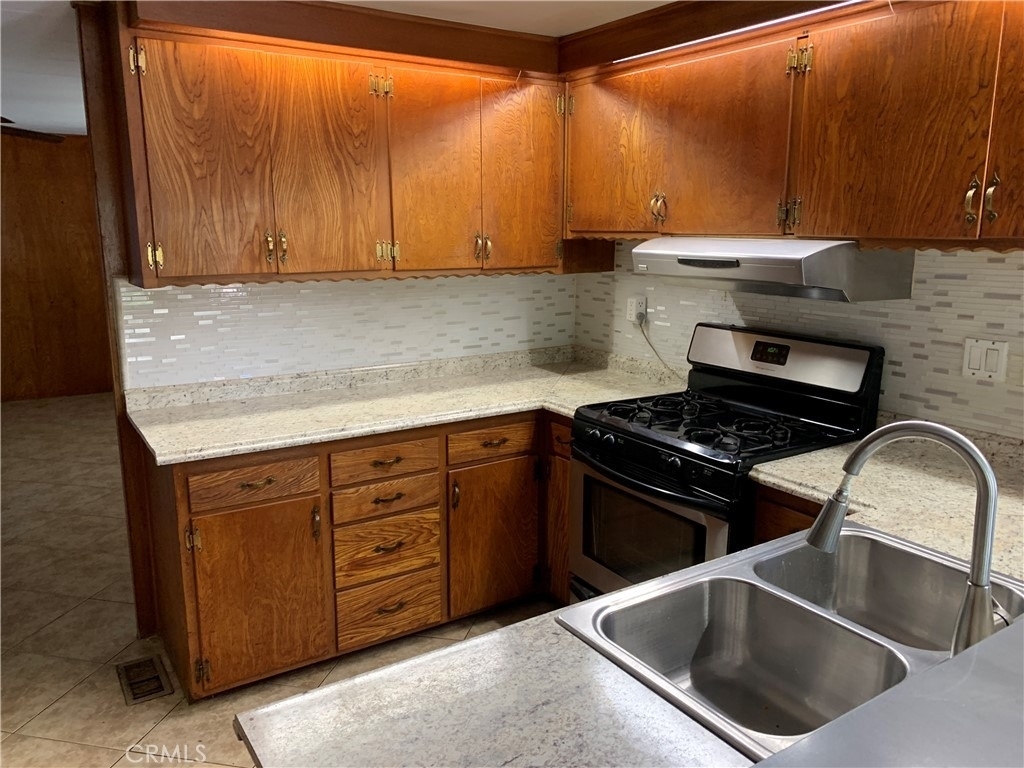 25814 Homeland Avenue - Photo 5