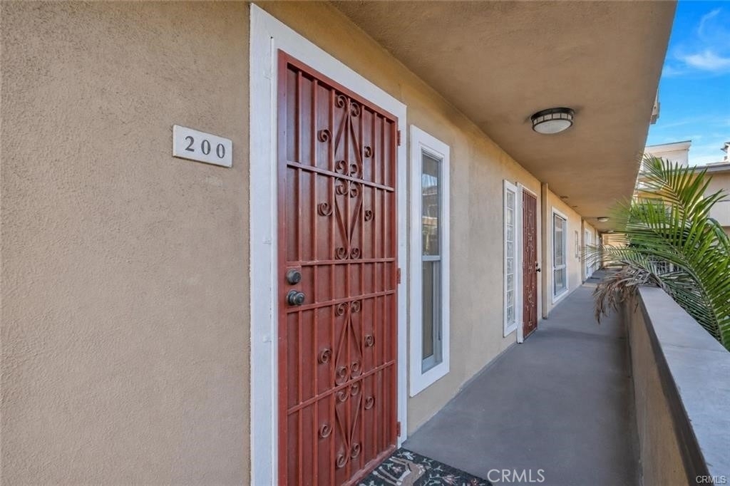 970 Palm - Photo 3