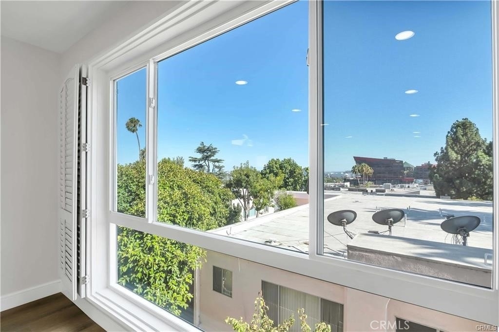 970 Palm - Photo 8