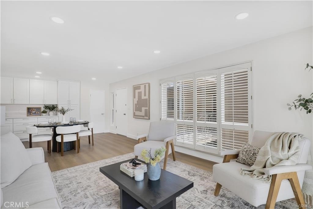 970 Palm - Photo 5