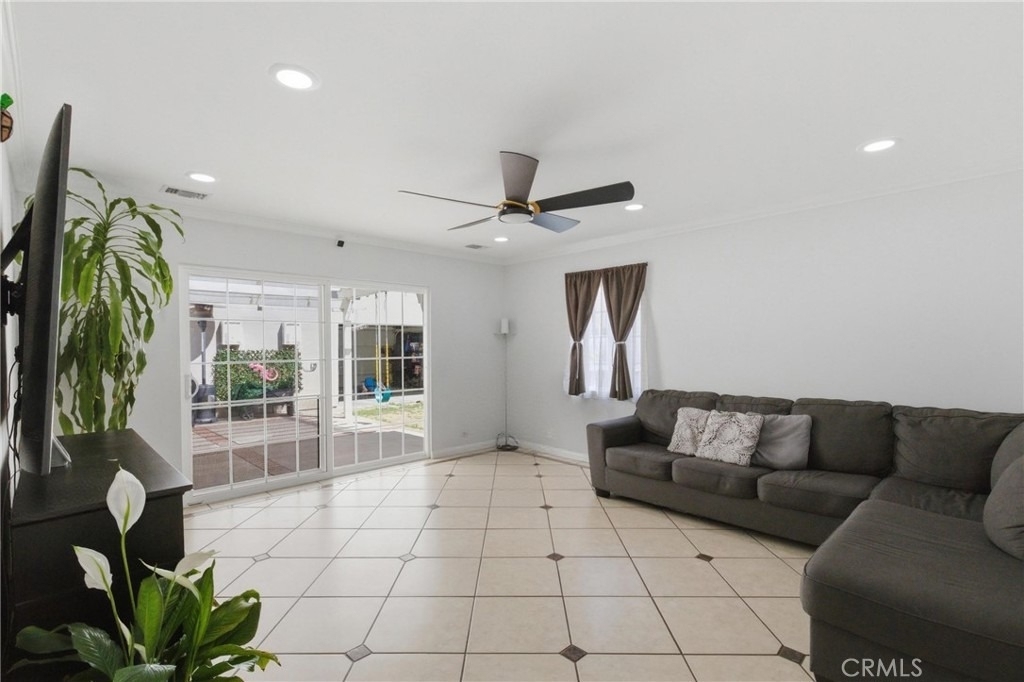 6836 Aura - Photo 8
