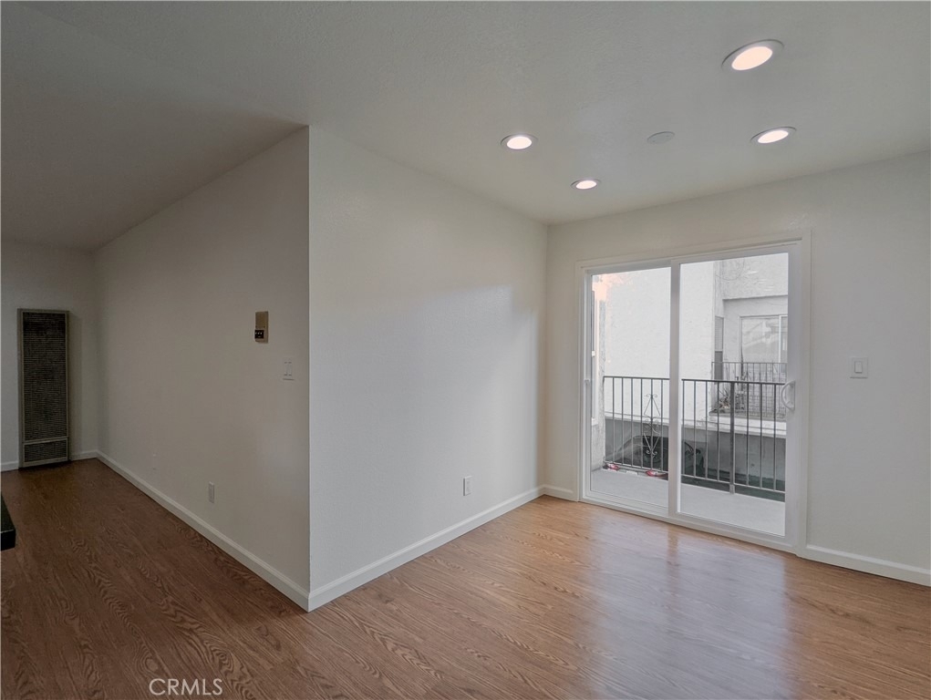 1159 Linden Avenue - Photo 5