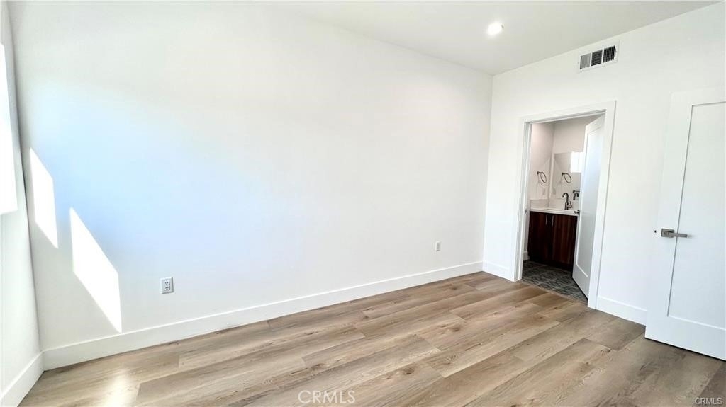 5635 Klump Avenue - Photo 8