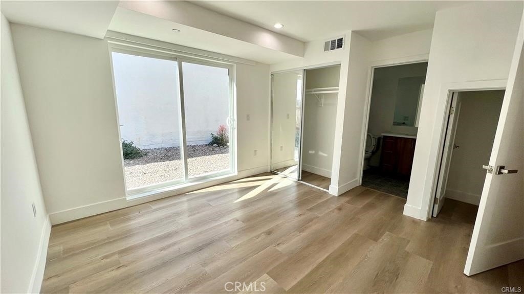 5635 Klump Avenue - Photo 14