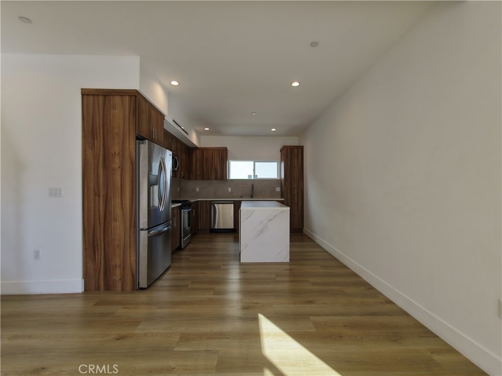 5635 Klump Avenue - Photo 31