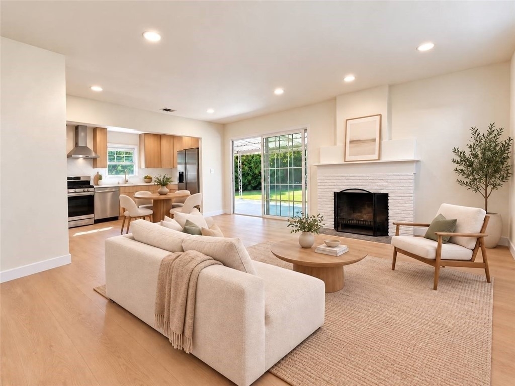 22716 Berdon Street - Photo 2