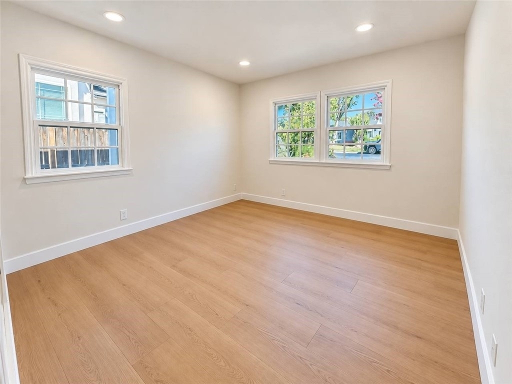 22716 Berdon Street - Photo 5