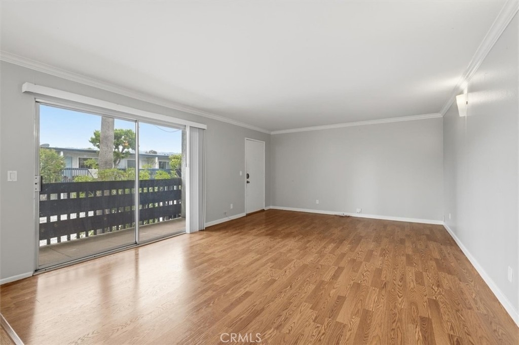25930 Narbonne Ave - Photo 6