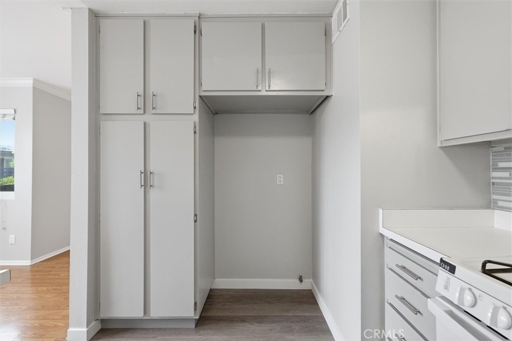 25930 Narbonne Ave - Photo 32