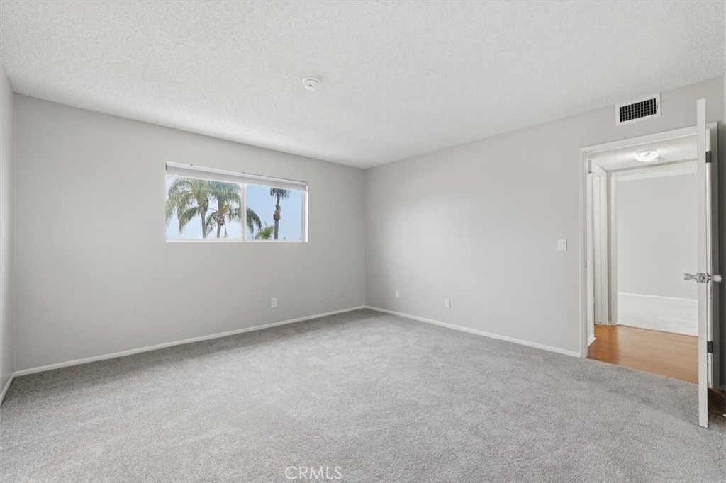25930 Narbonne Ave - Photo 22