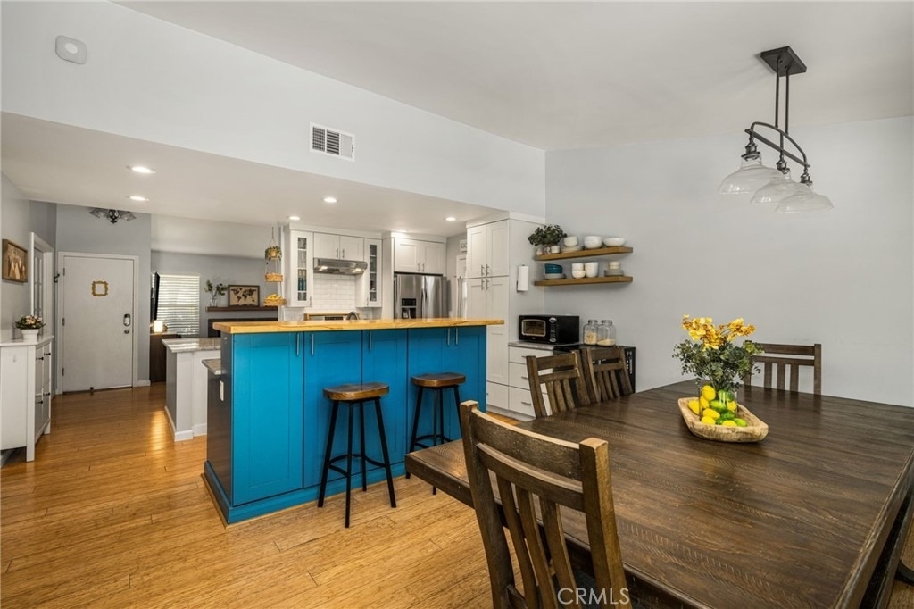 1231 N Dolores - Photo 11