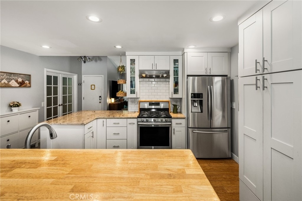 1231 N Dolores - Photo 14