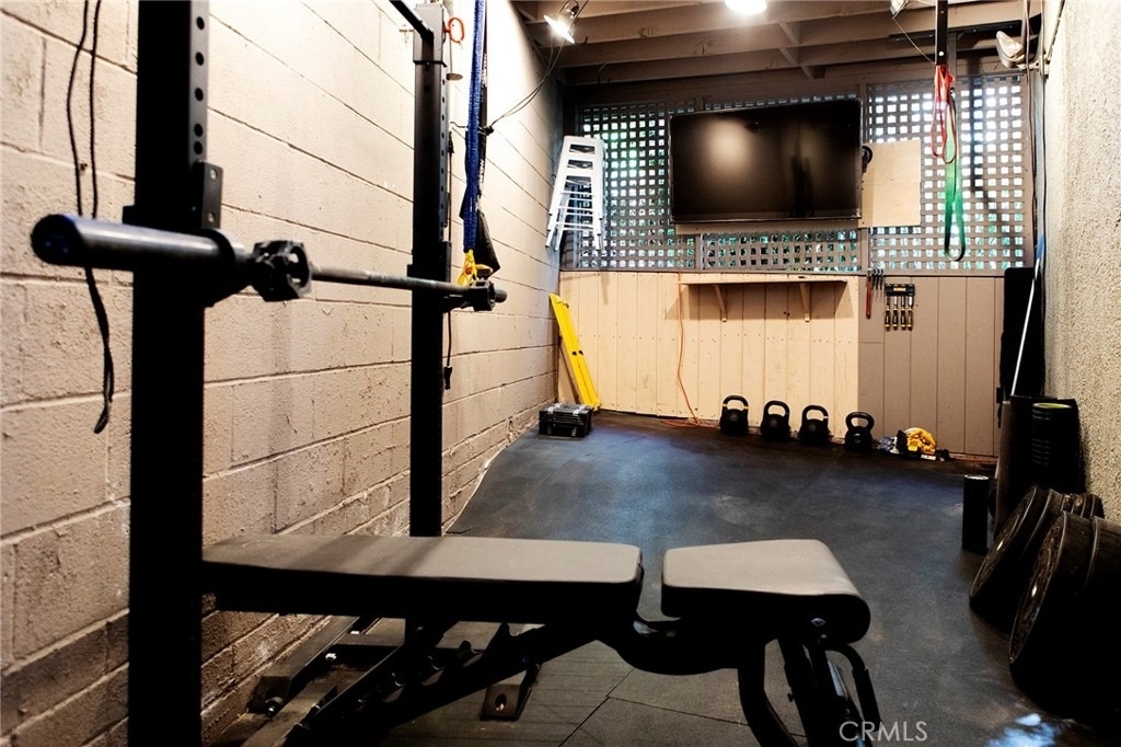 1678 Rotary Drive - Photo 11