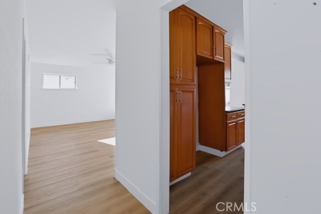 2205 W 9th - Photo 2