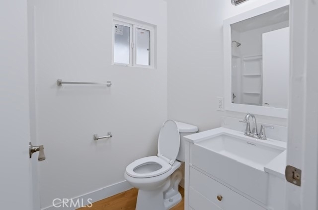 2205 W 9th - Photo 8