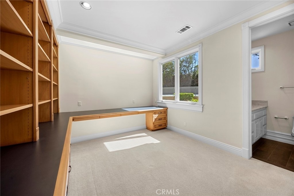 115 S Montgomery - Photo 47