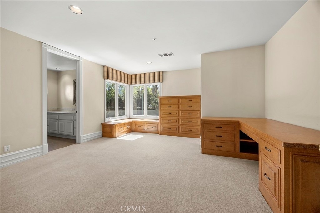 115 S Montgomery - Photo 38
