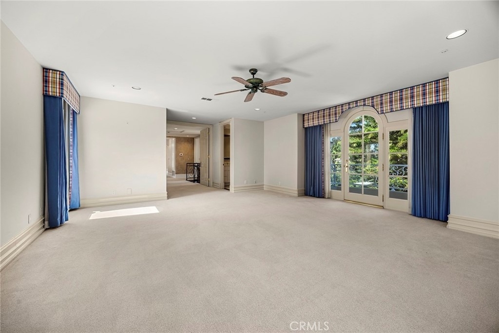 115 S Montgomery - Photo 43