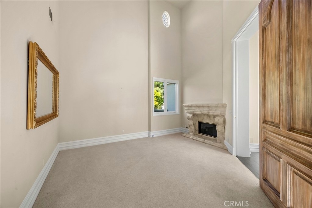 115 S Montgomery - Photo 25