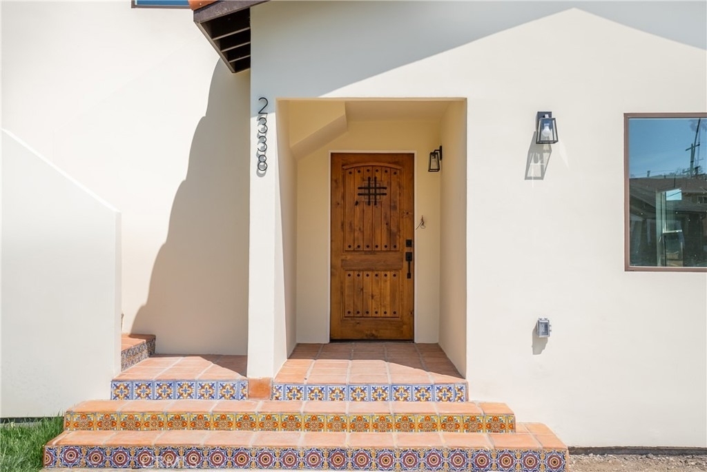 2338 S Cloverdale Avenue - Photo 1