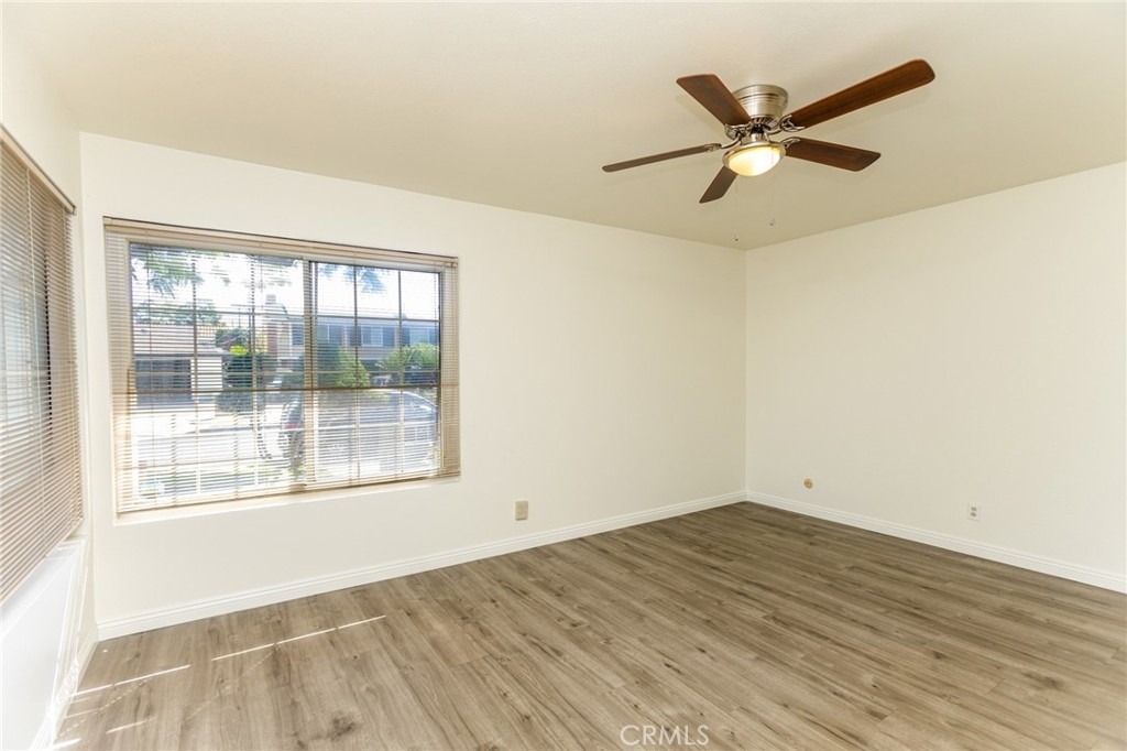 2714 N Linwood - Photo 15