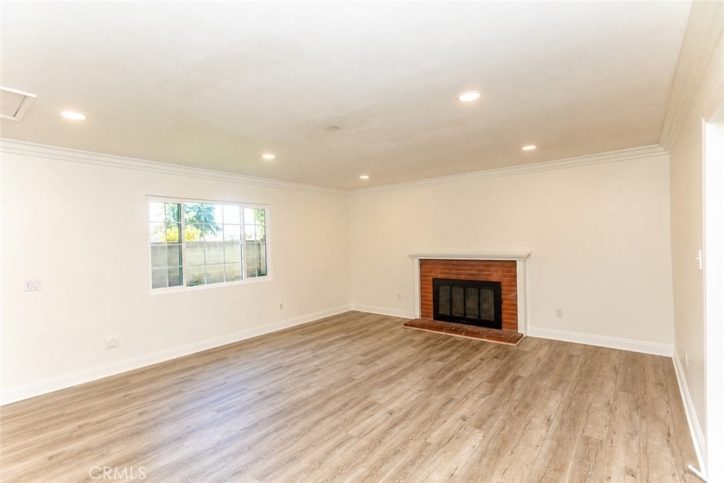 2714 N Linwood - Photo 19