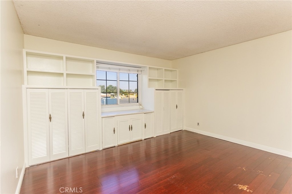 2714 N Linwood - Photo 8