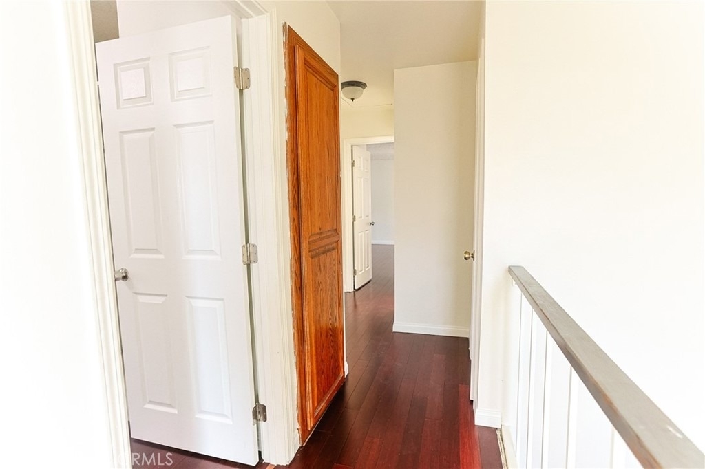 2714 N Linwood - Photo 4