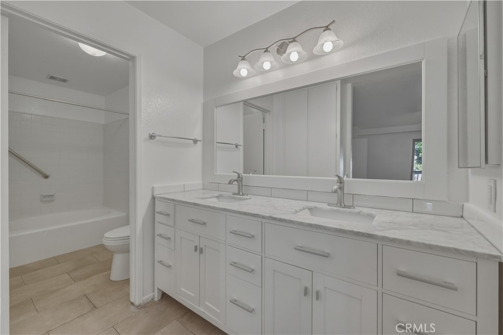 21372 Brookhurst - Photo 12