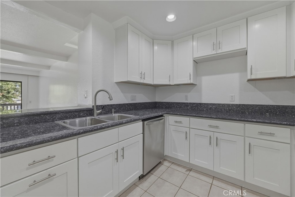 21372 Brookhurst - Photo 6