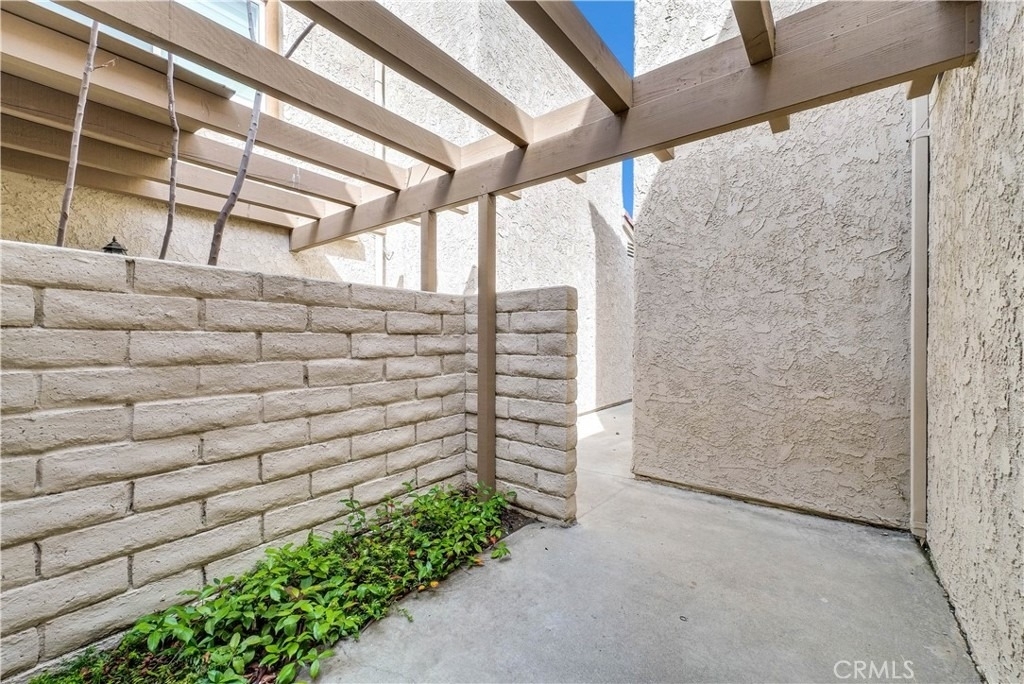 2750 Via Hacienda - Photo 3
