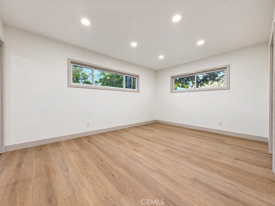 1191 E Claiborne - Photo 42