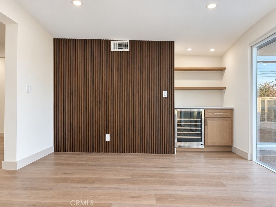 1191 E Claiborne - Photo 19