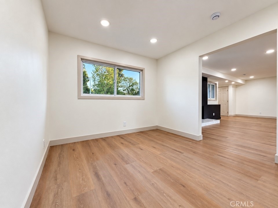 1191 E Claiborne - Photo 11