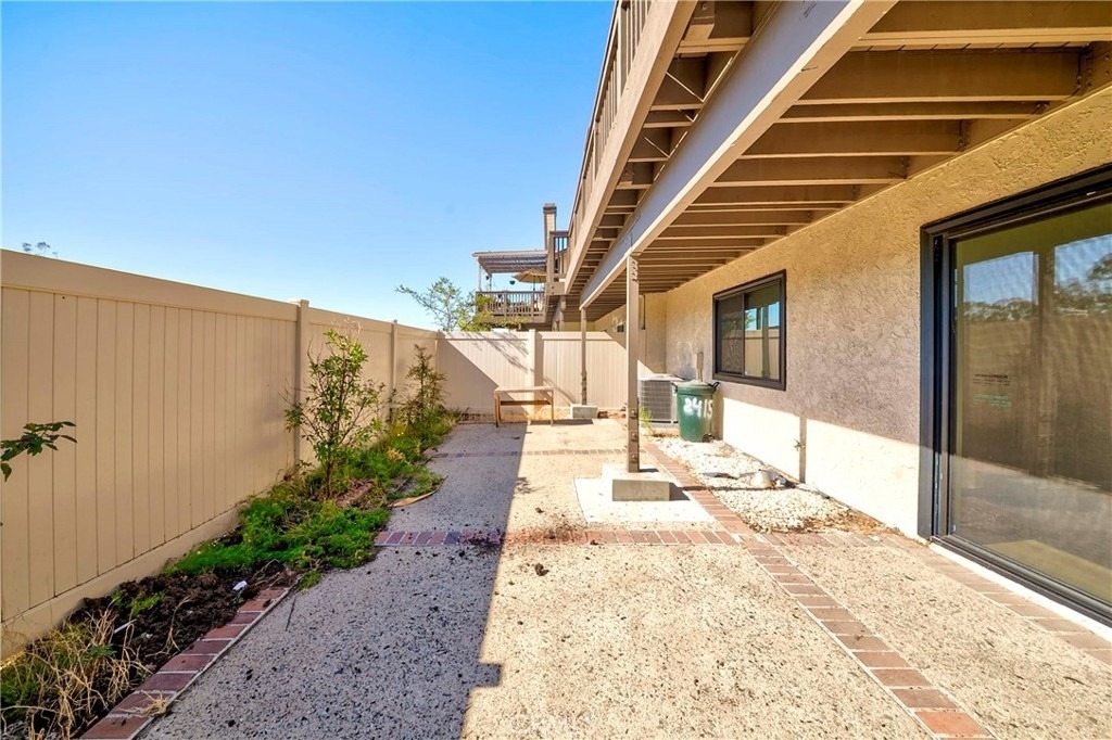 2415 Applewood Circle - Photo 10