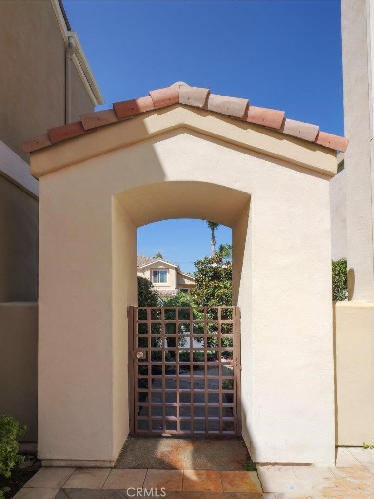 5508 Maricopa - Photo 2