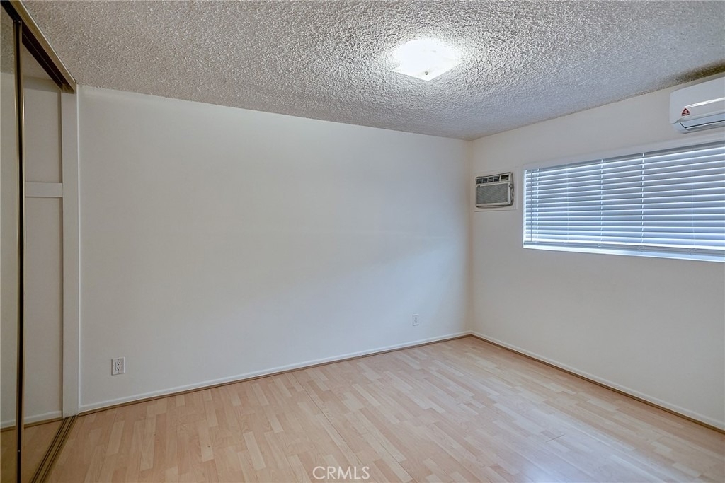 2656 Fairway Avenue - Photo 23