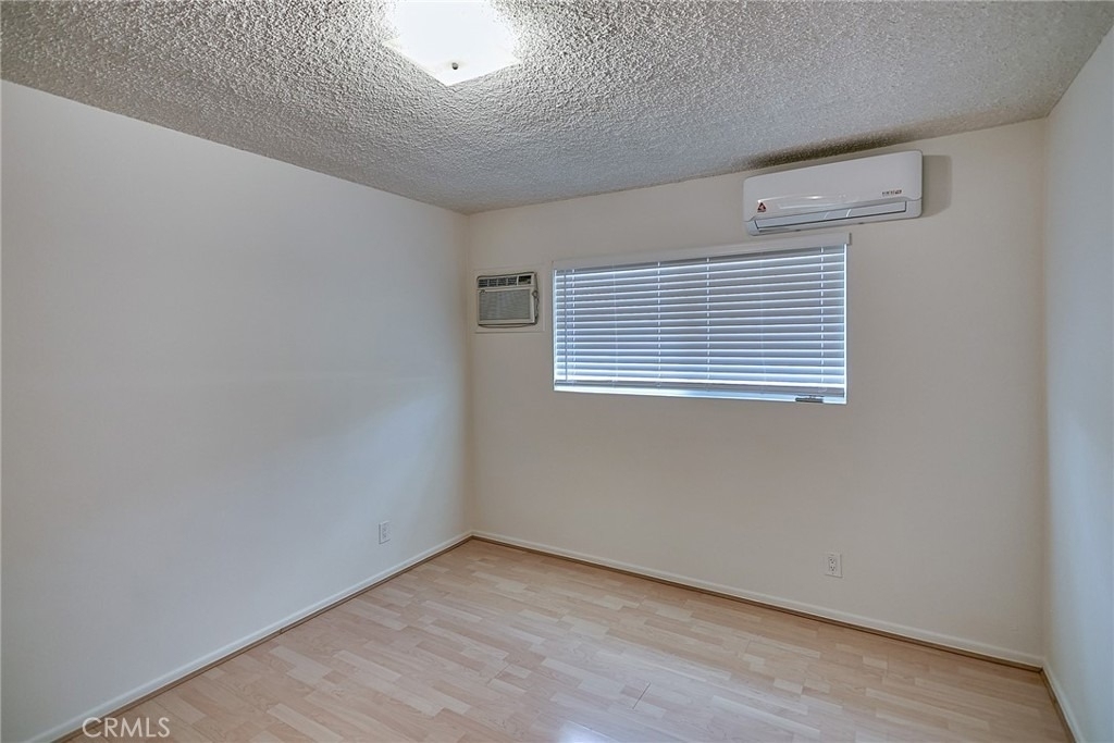 2656 Fairway Avenue - Photo 24