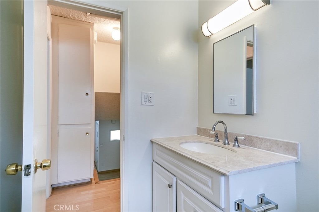 2656 Fairway Avenue - Photo 26
