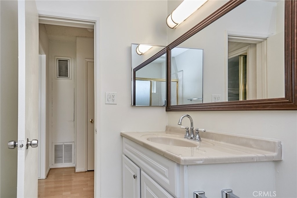 2656 Fairway Avenue - Photo 27